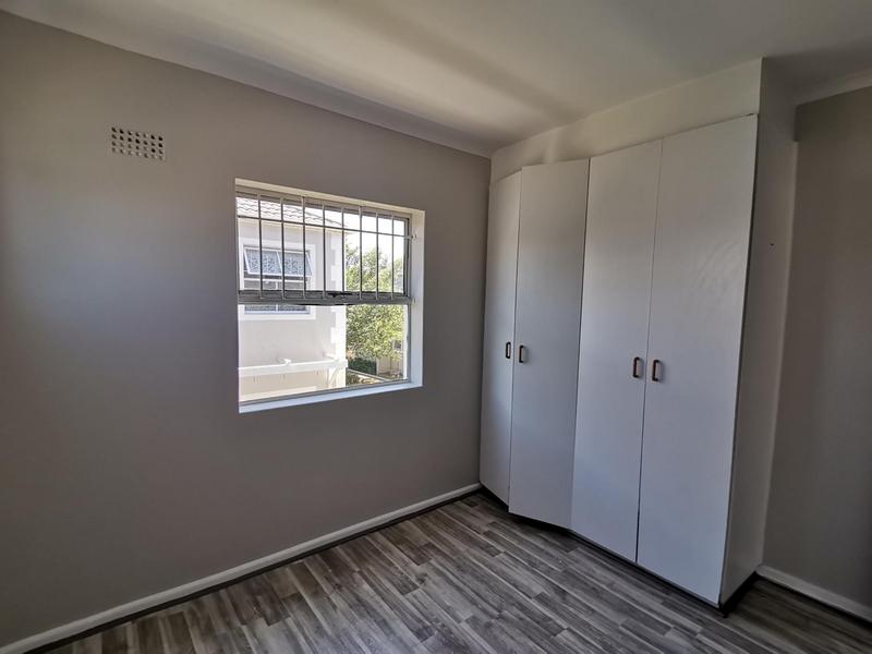 2 Bedroom Property for Sale in Pinelands Western Cape